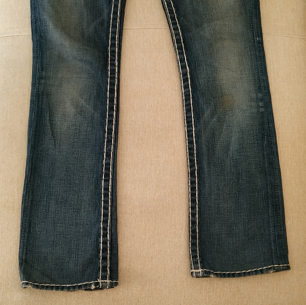 True Religion - Picture 15 of 15